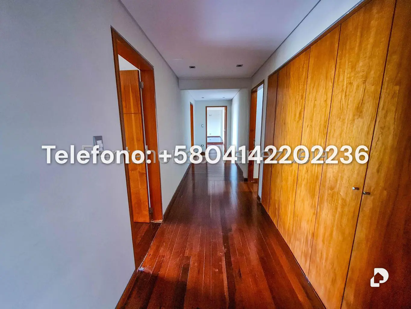 House in Alto Hatillo, Caracas – 40