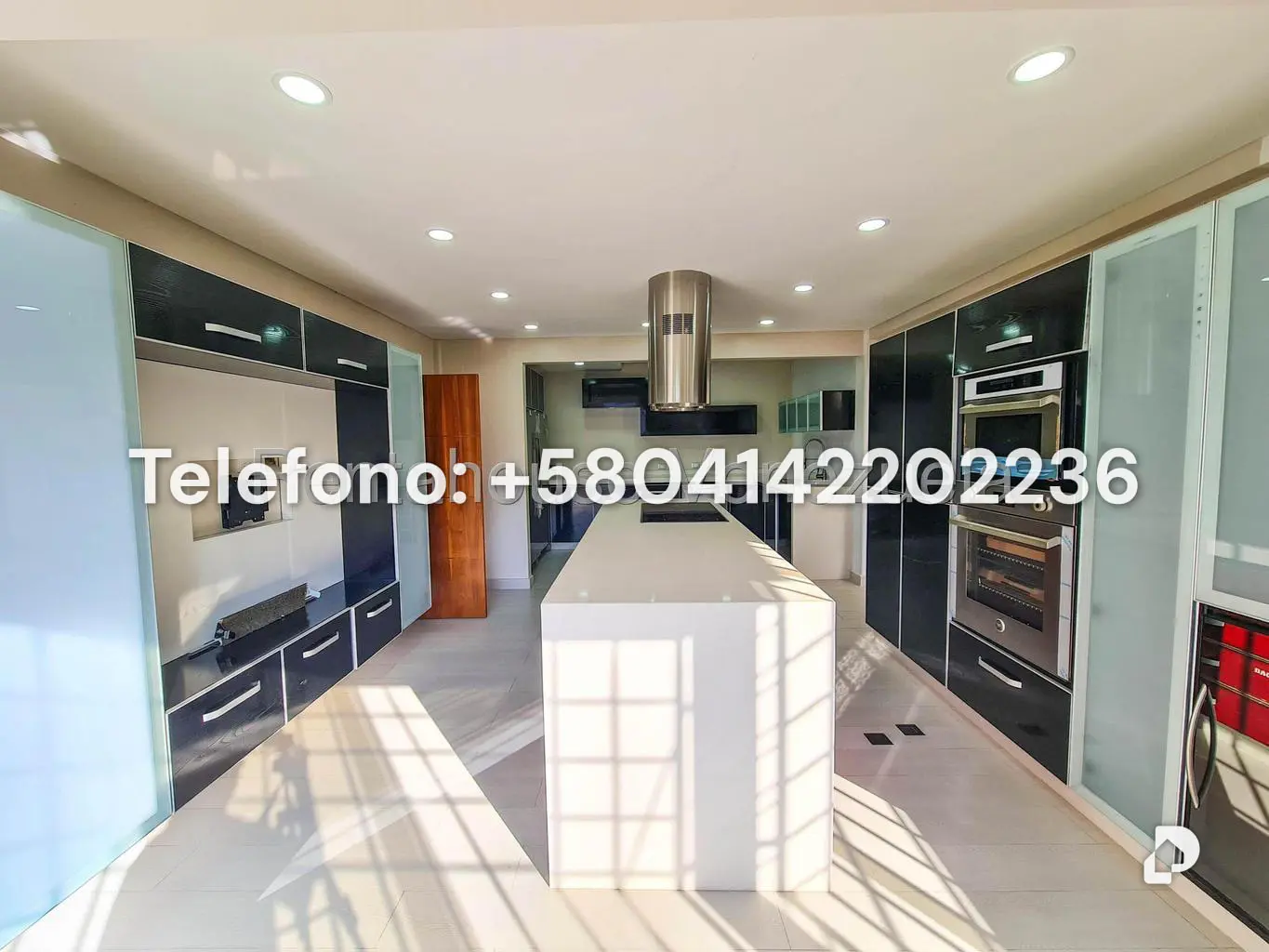 House in Alto Hatillo, Caracas – 11