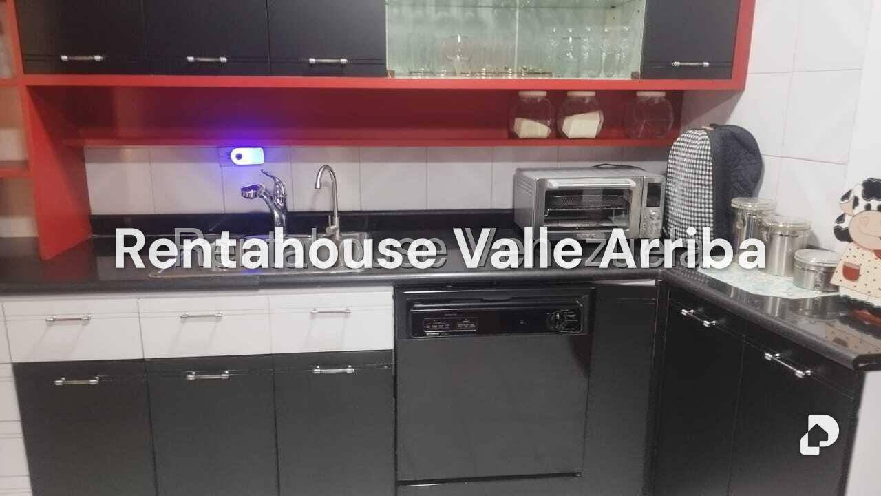 Apartamento en Lomas de Las Mercedes, Caracas – 22