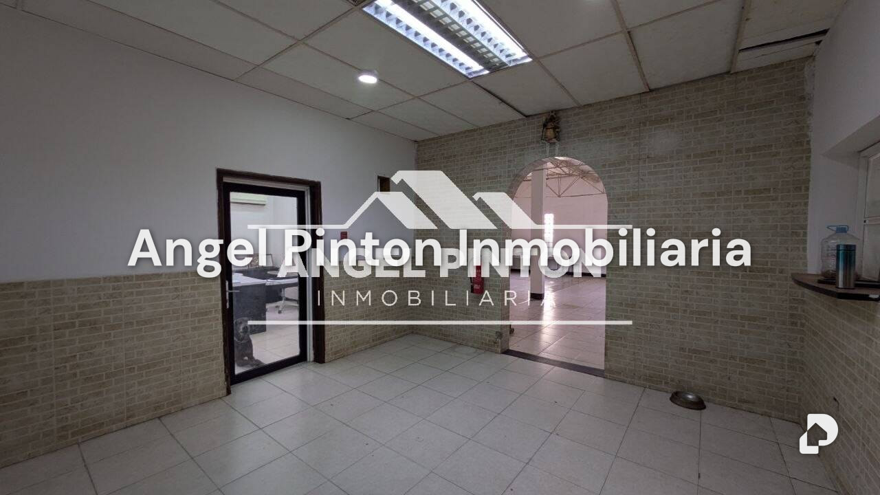 Local comercial en Santa Rita, Maracaibo – 3