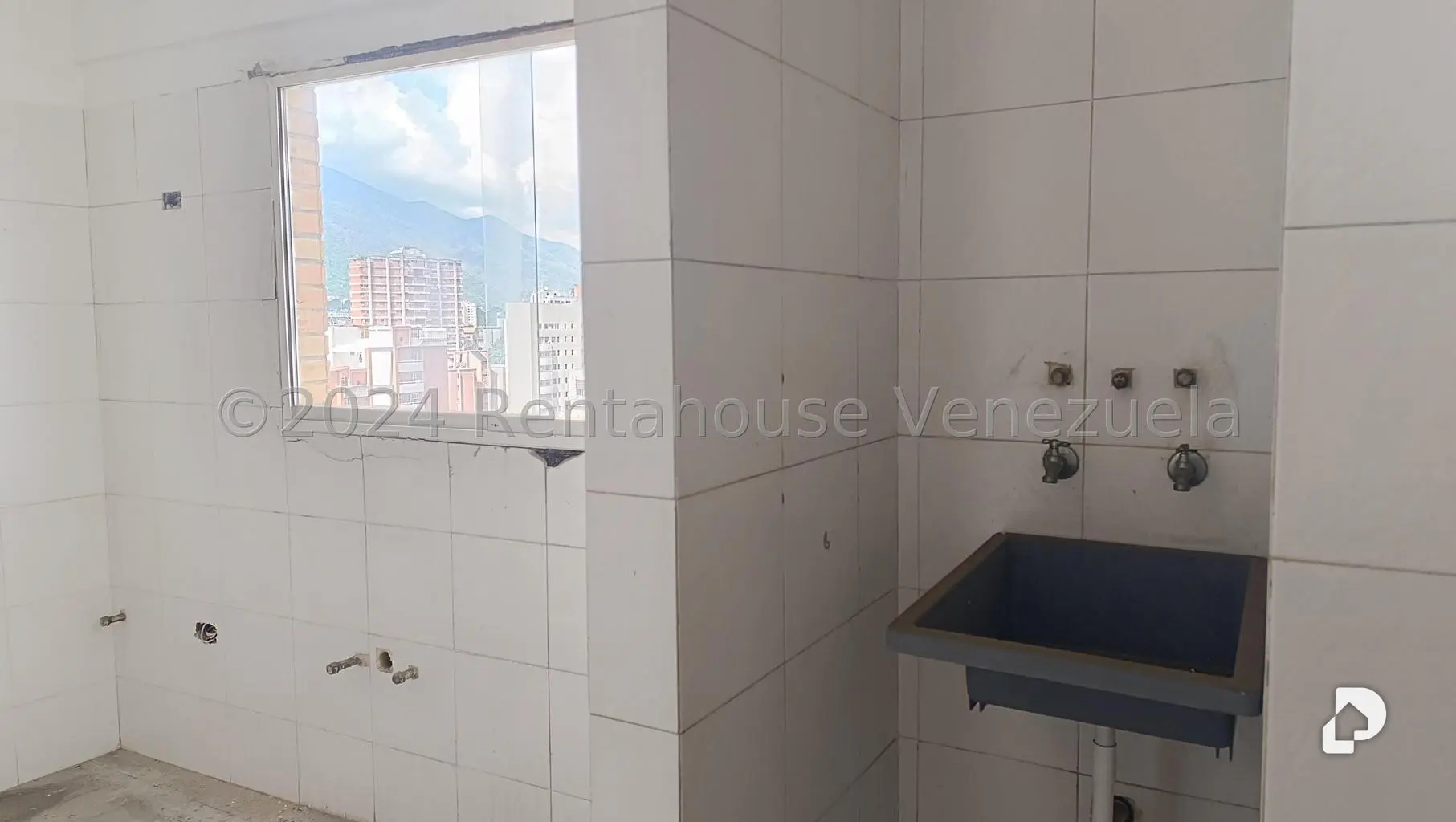 Apartamento en Las Palmas, Caracas – 13
