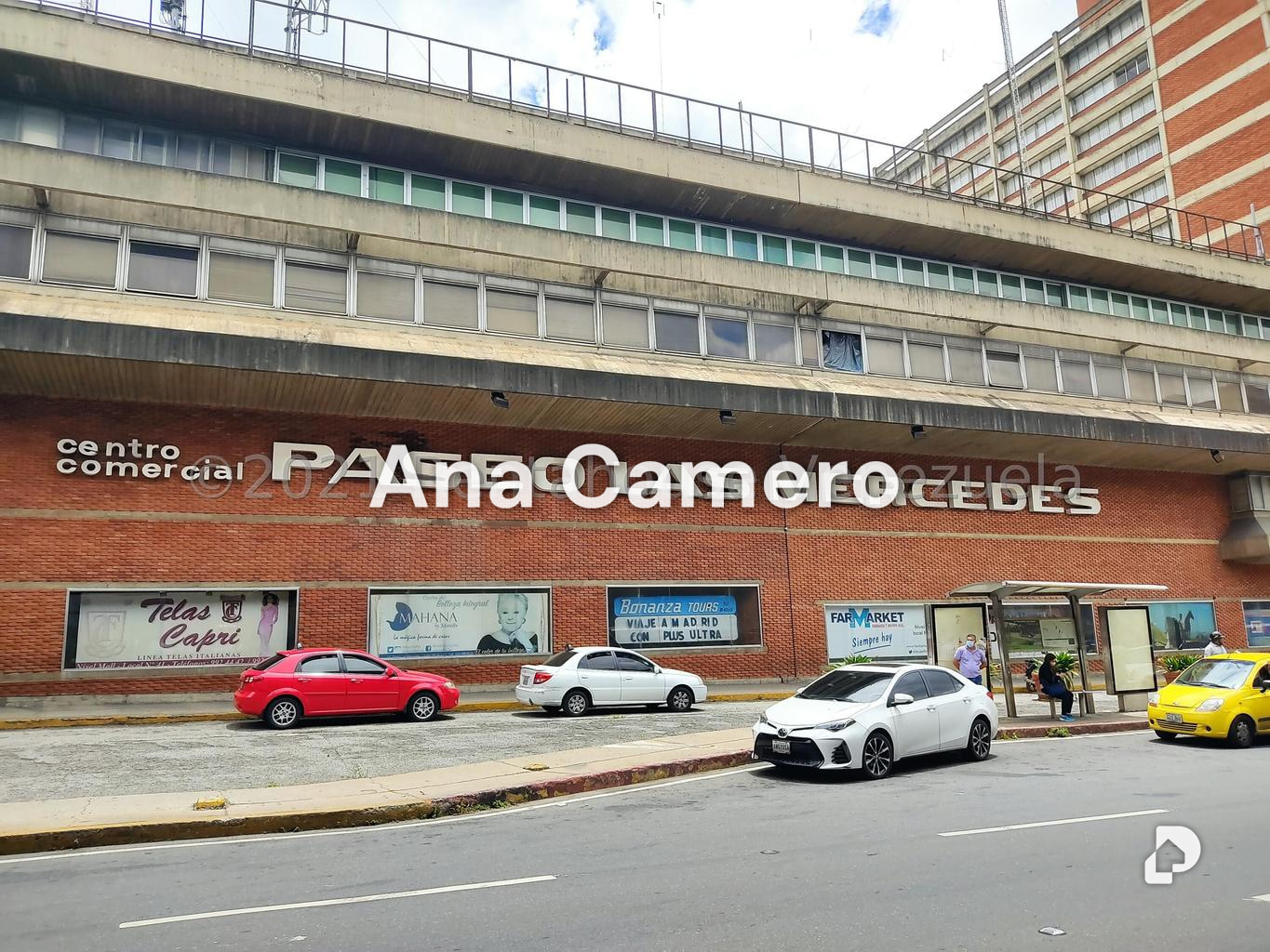 Local comercial en Las Mercedes, Caracas – 1