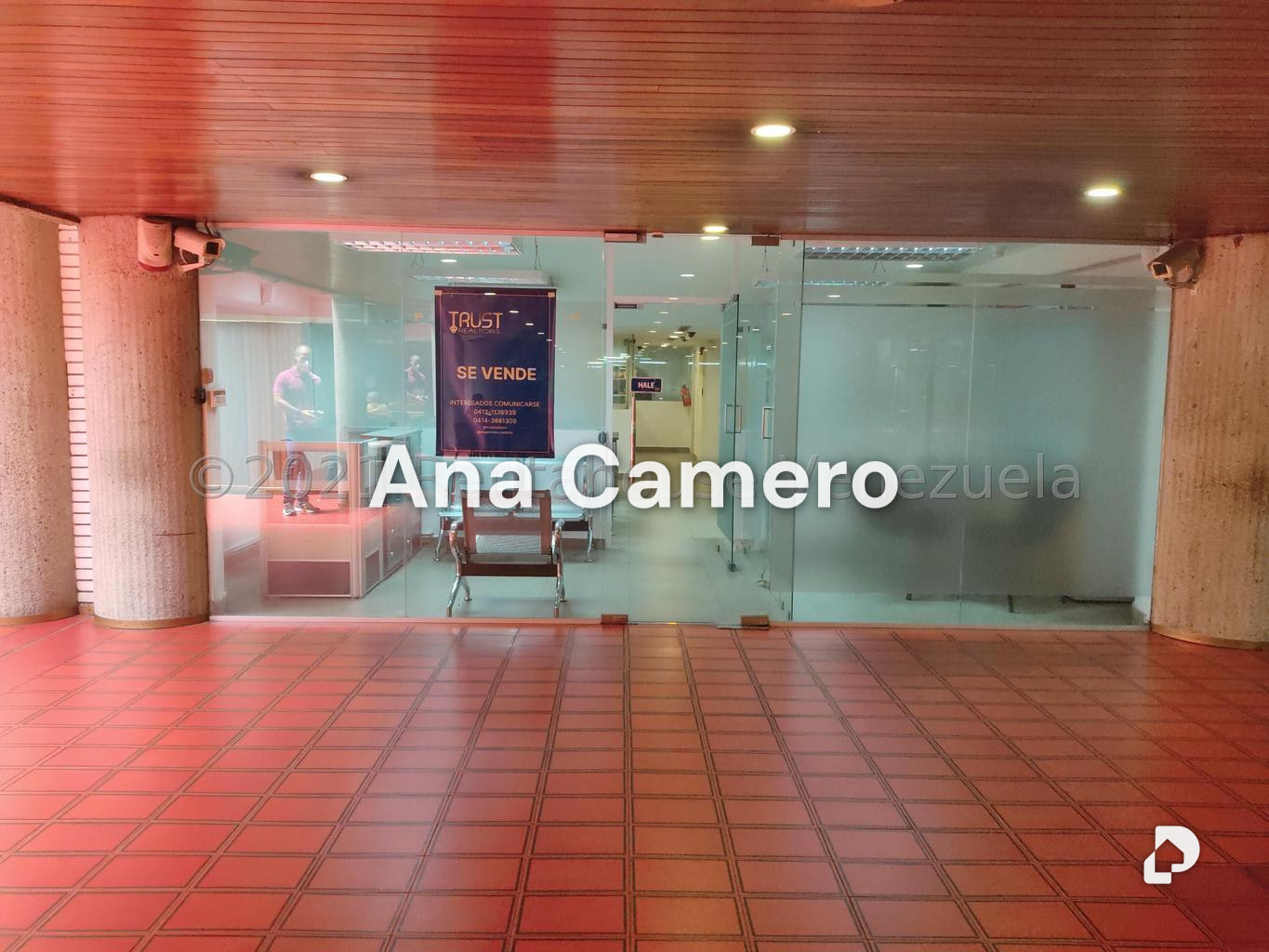 Local comercial en Las Mercedes, Caracas – 2