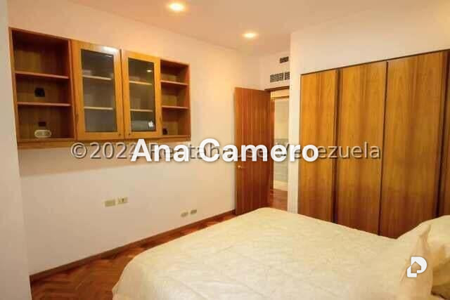 Apartamento en Colinas de Valle Arriba, Caracas