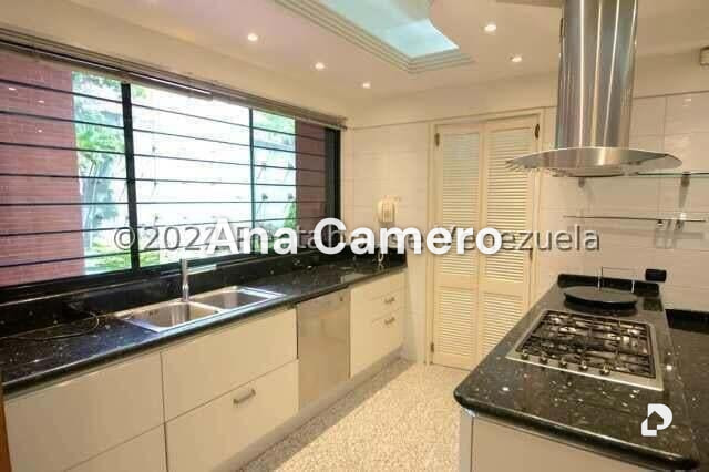 Apartamento en Colinas de Valle Arriba, Caracas