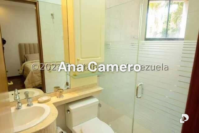 Apartamento en Colinas de Valle Arriba, Caracas