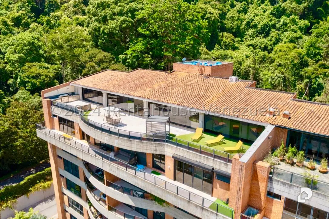 Penthouse in La Lagunita Country Club, Caracas – 1