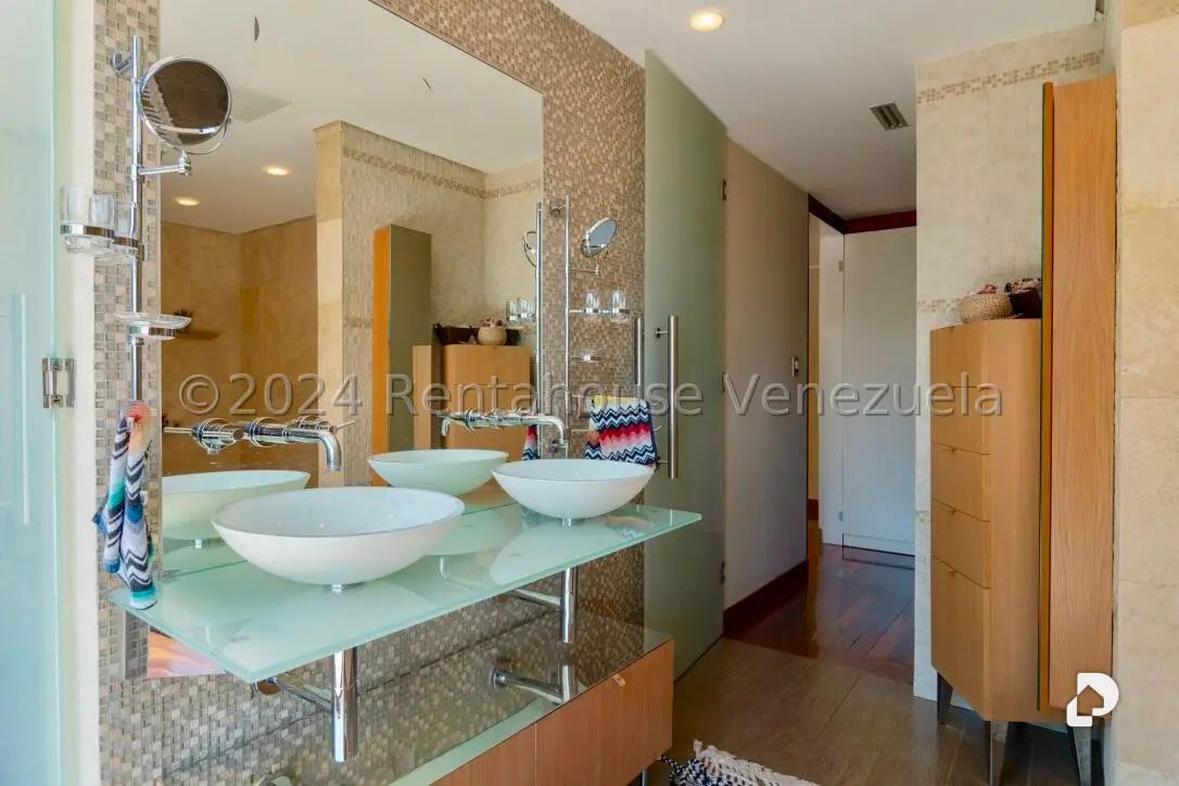 Penthouse in La Lagunita Country Club, Caracas – 30