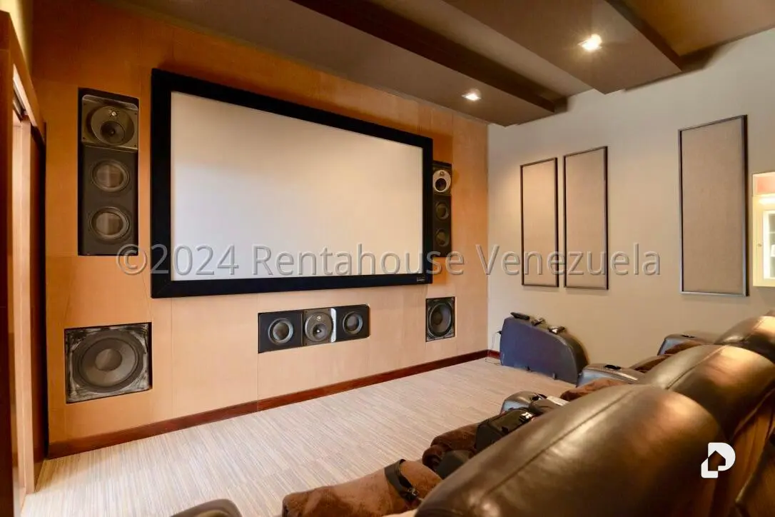 Penthouse in La Lagunita Country Club, Caracas – 55
