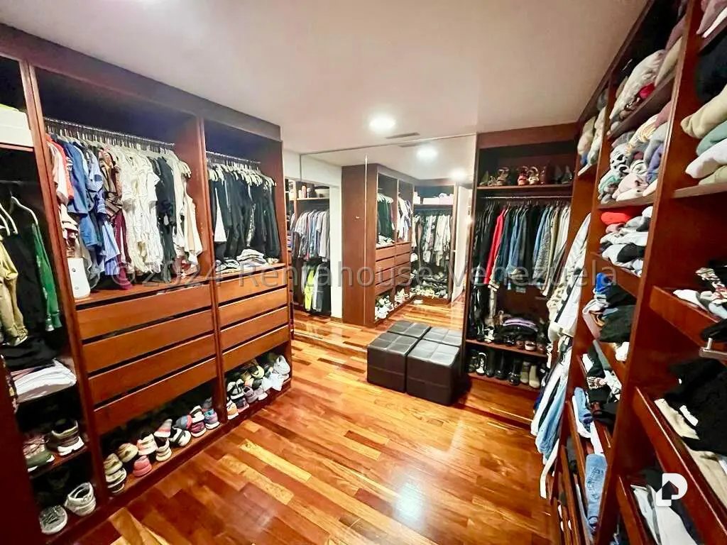 Penthouse in La Lagunita Country Club, Caracas – 32