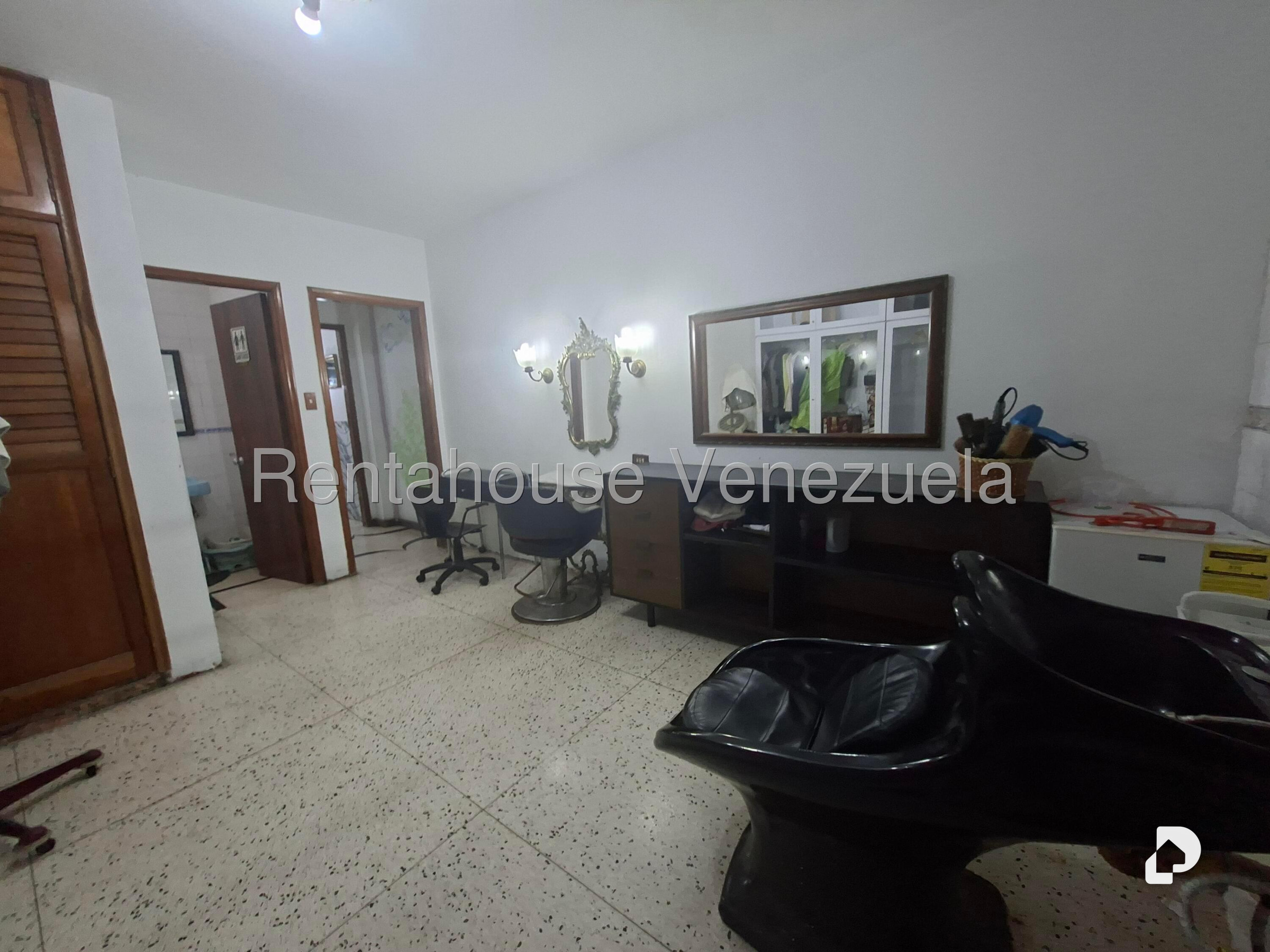 Anexo en Colinas de Bello Monte, Caracas – 10