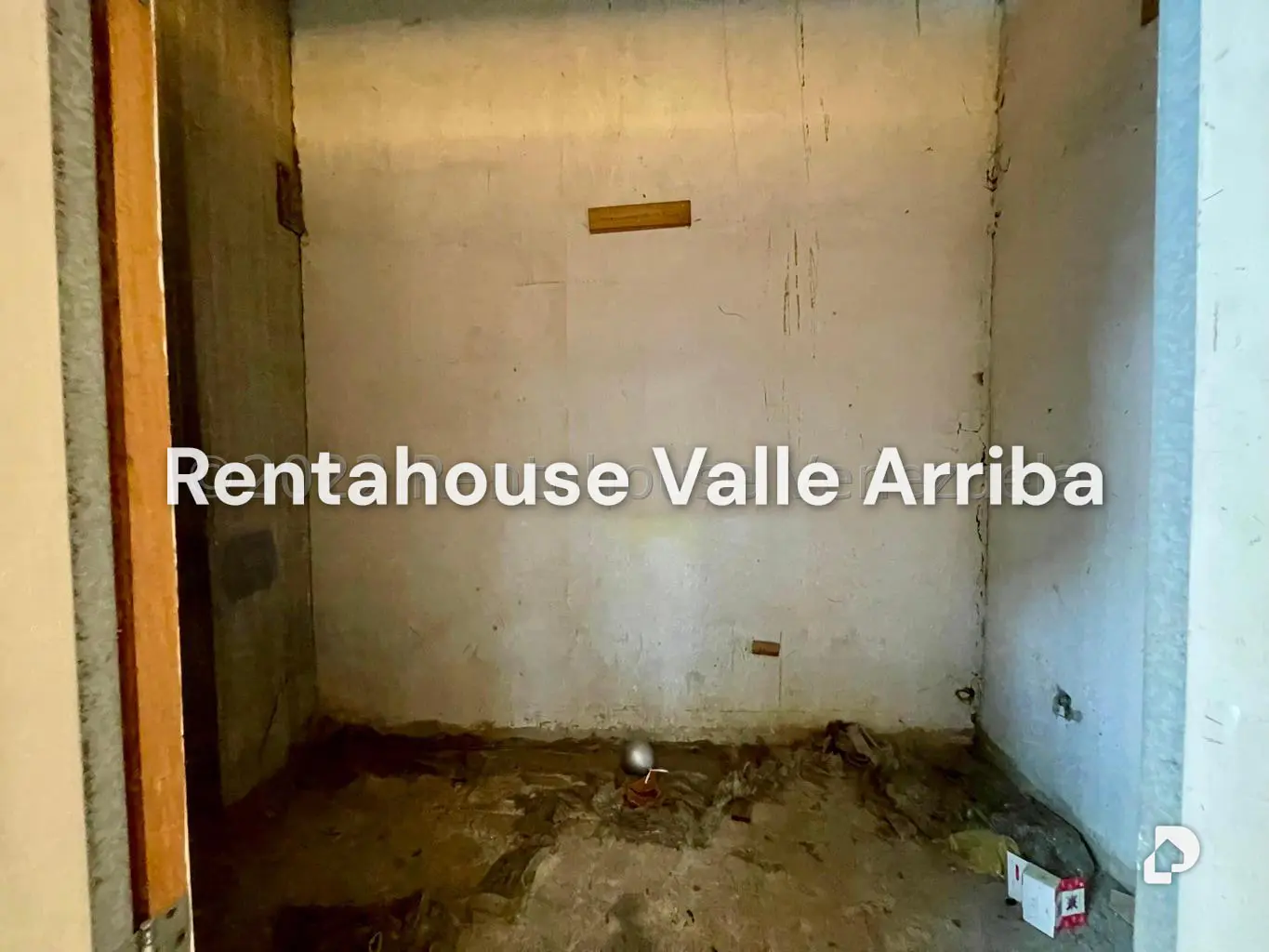 Local comercial en Altamira, Caracas – 13