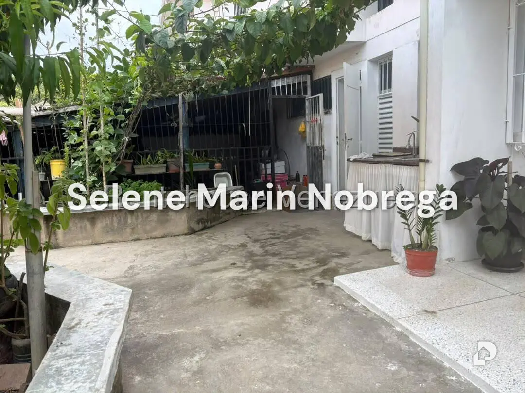 House in La Boyera, Caracas – 16