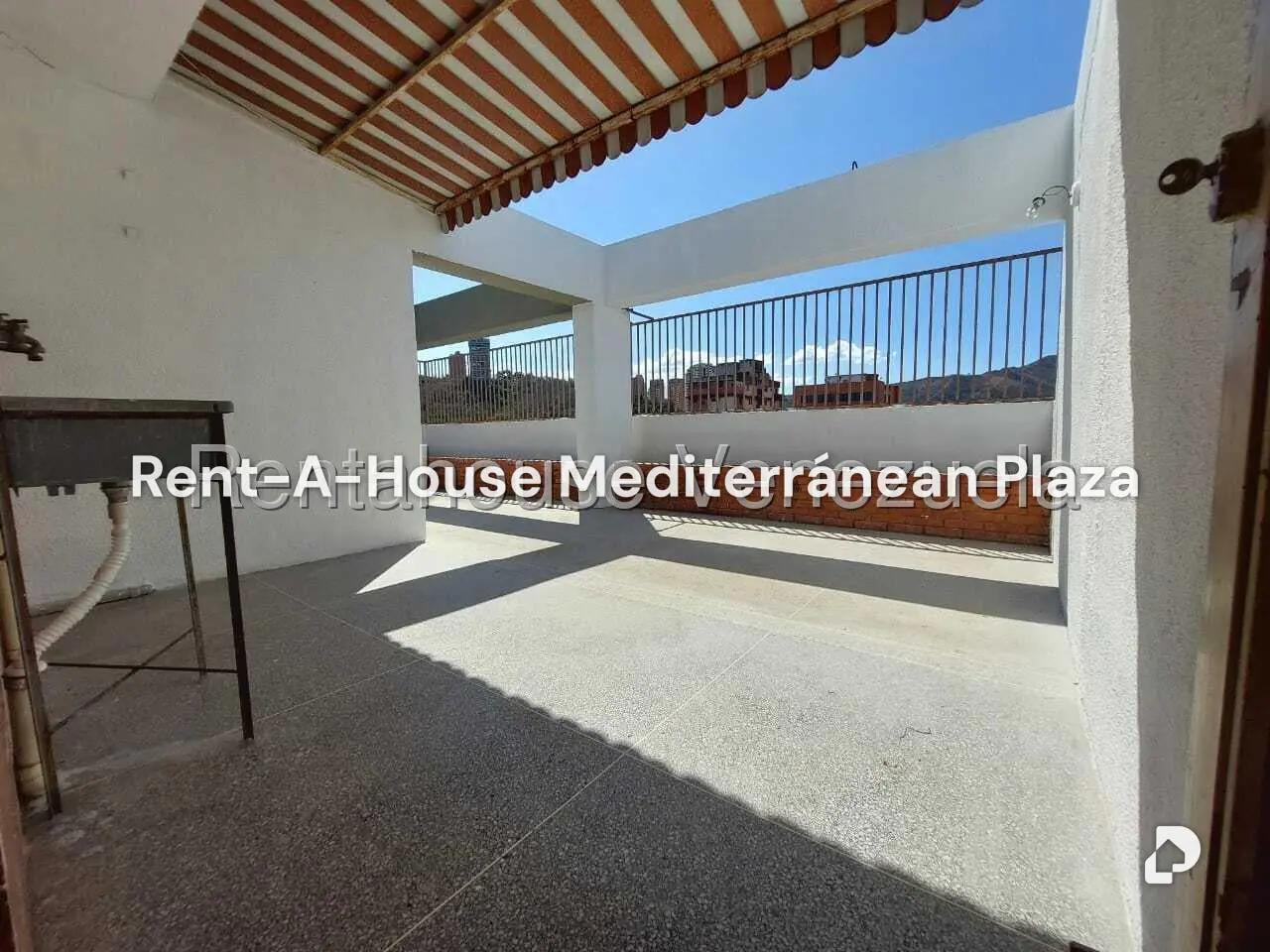 Apartment in Terrazas de Los Nísperos, Valencia – 30