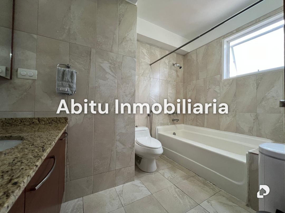 Apartamento en Los Chorros, Caracas – 20