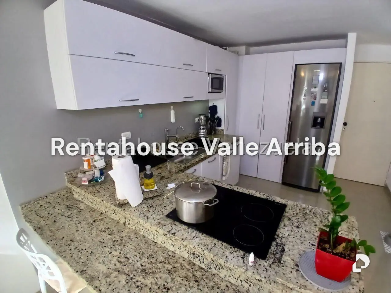 Apartamento en Los Naranjos Humboldt, Caracas – 25