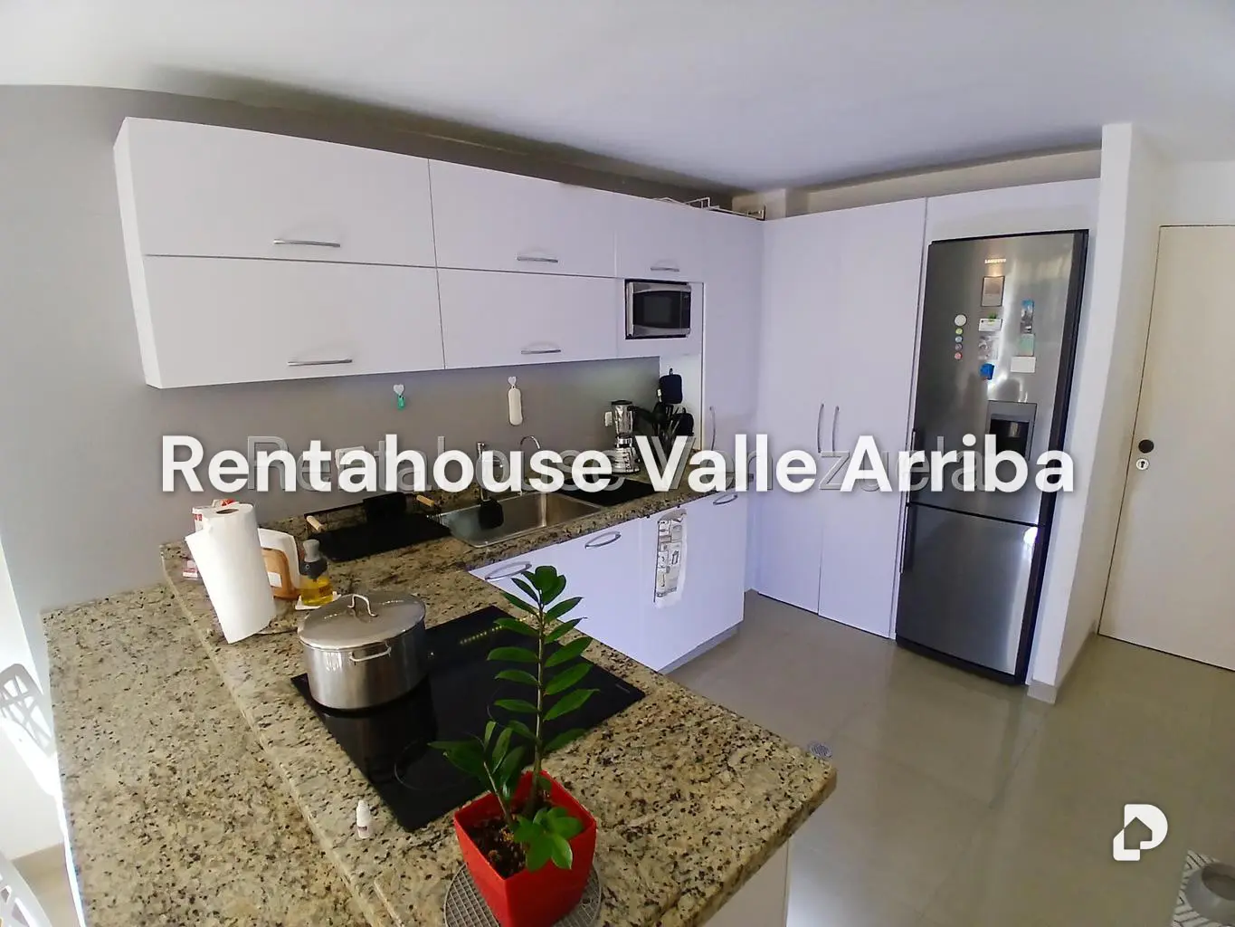 Apartamento en Los Naranjos Humboldt, Caracas – 10