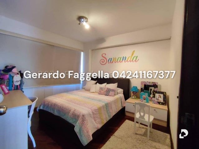 Townhouse en Los Guayabitos, Caracas – 18