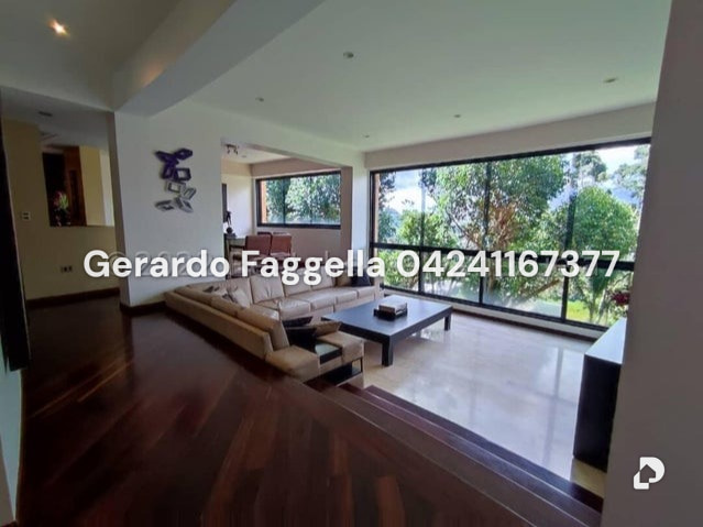 Townhouse en Los Guayabitos, Caracas – 8