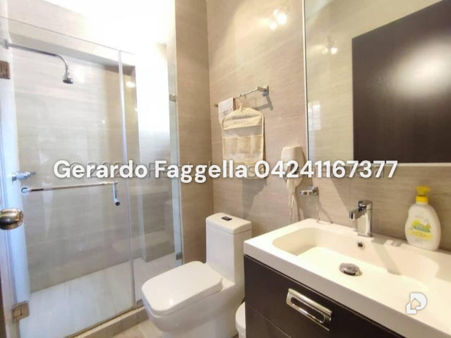 Townhouse en Los Guayabitos, Caracas – 19