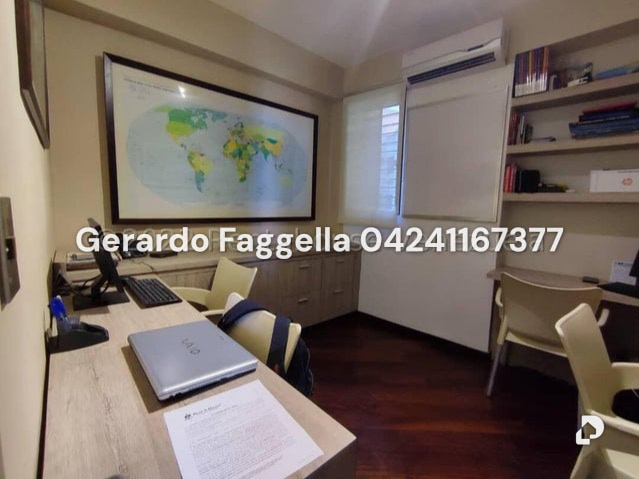 Townhouse en Los Guayabitos, Caracas – 13