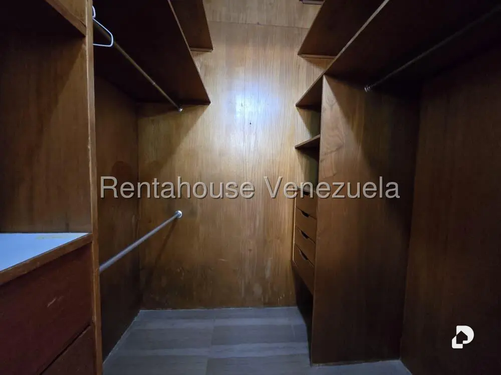 Apartamento en Cumbres de Curumo, Caracas – 25