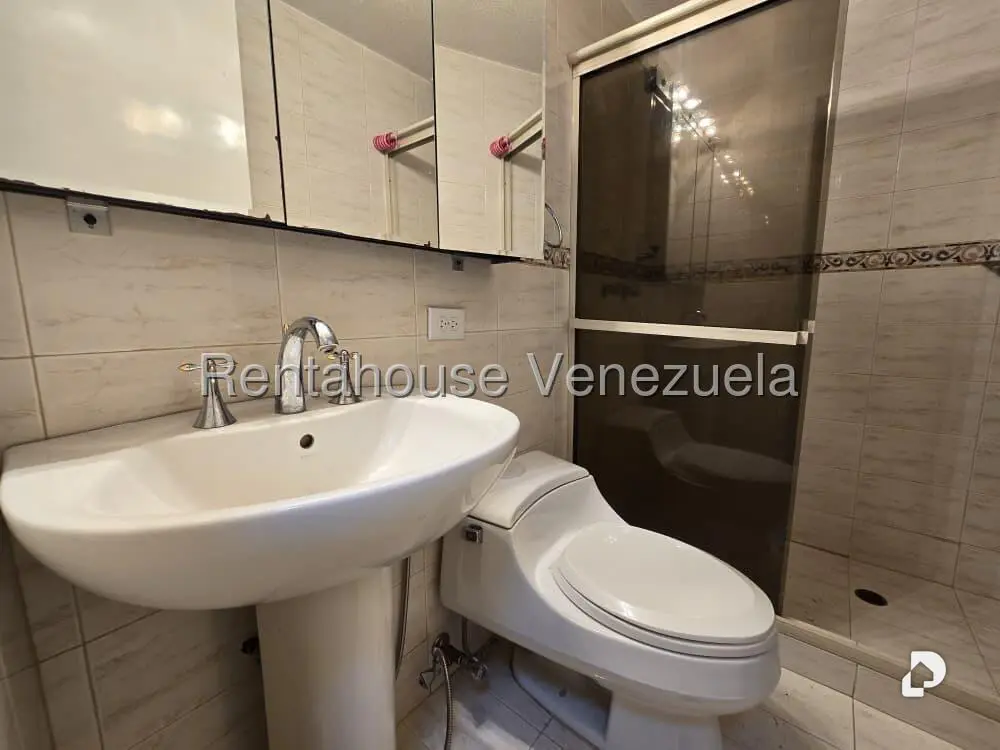 Apartamento en Cumbres de Curumo, Caracas – 27