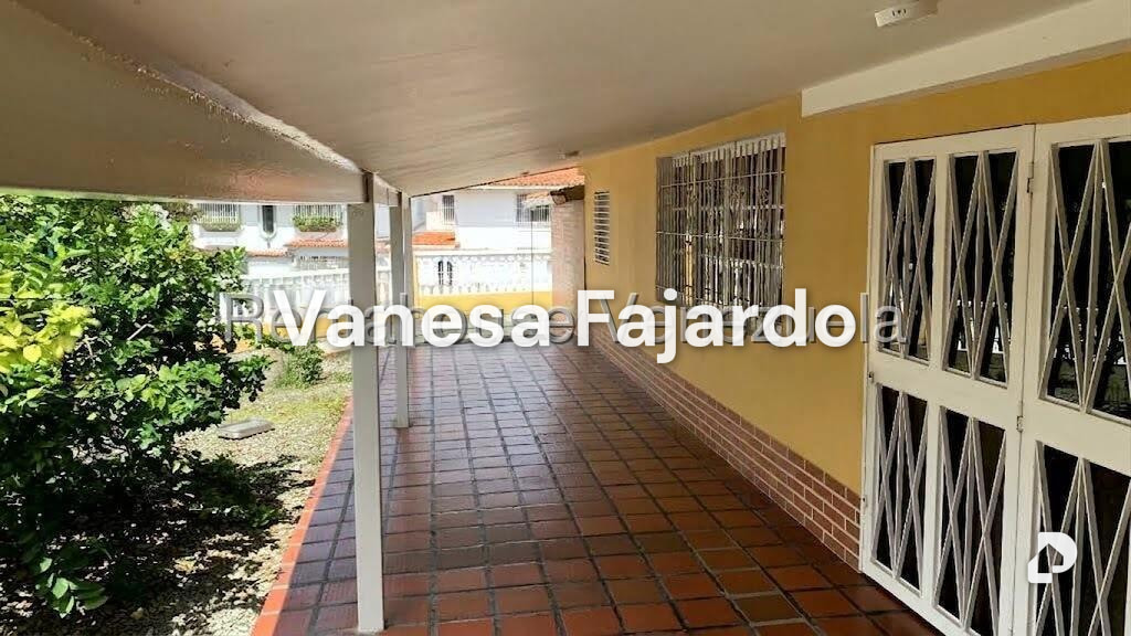 Casa en La Arboleda, San Antonio de Los Altos – 18