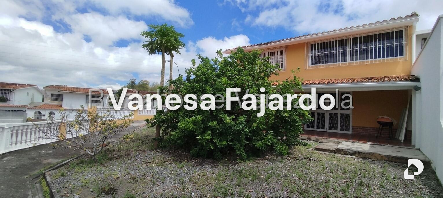 Casa en La Arboleda, San Antonio de Los Altos – 19