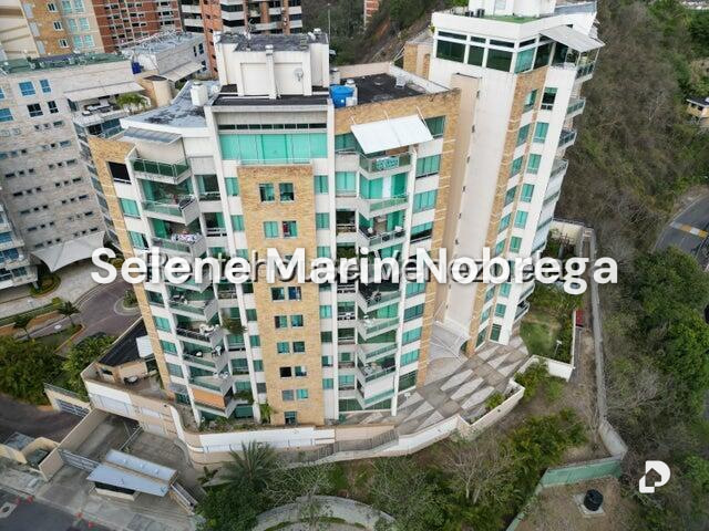 Apartamento en Las Mesetas de Santa Rosa de Lima, Caracas – 24