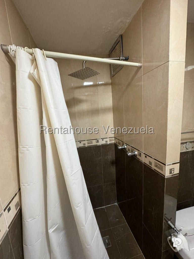 Apartamento en Parque Caiza, Caracas – 9