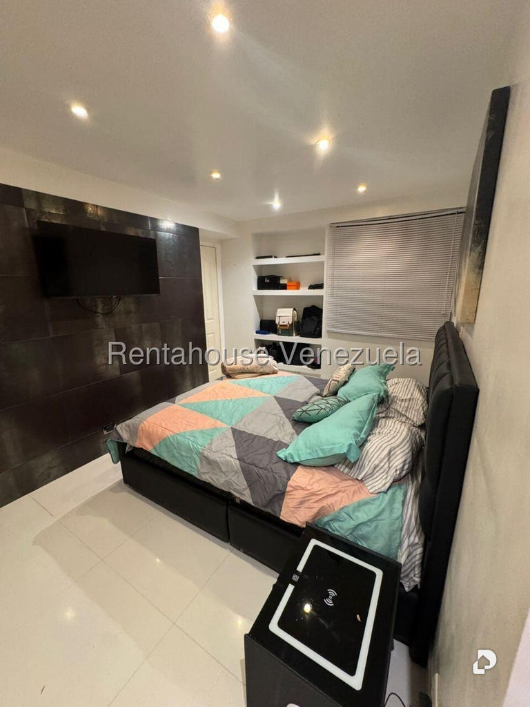 Apartamento en Parque Caiza, Caracas – 15
