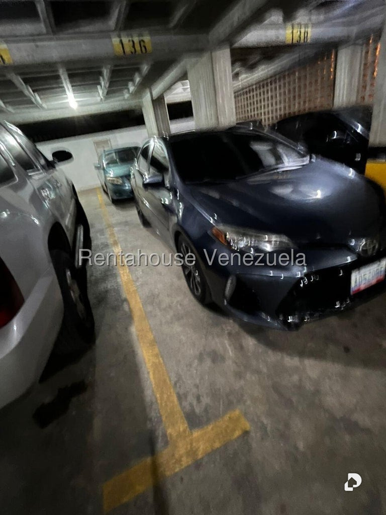 Apartamento en Parque Caiza, Caracas – 25