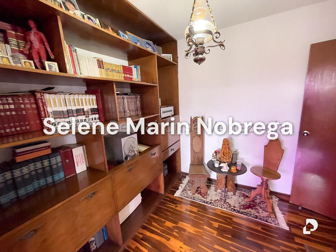 Casa en Alto Prado, Caracas – 18