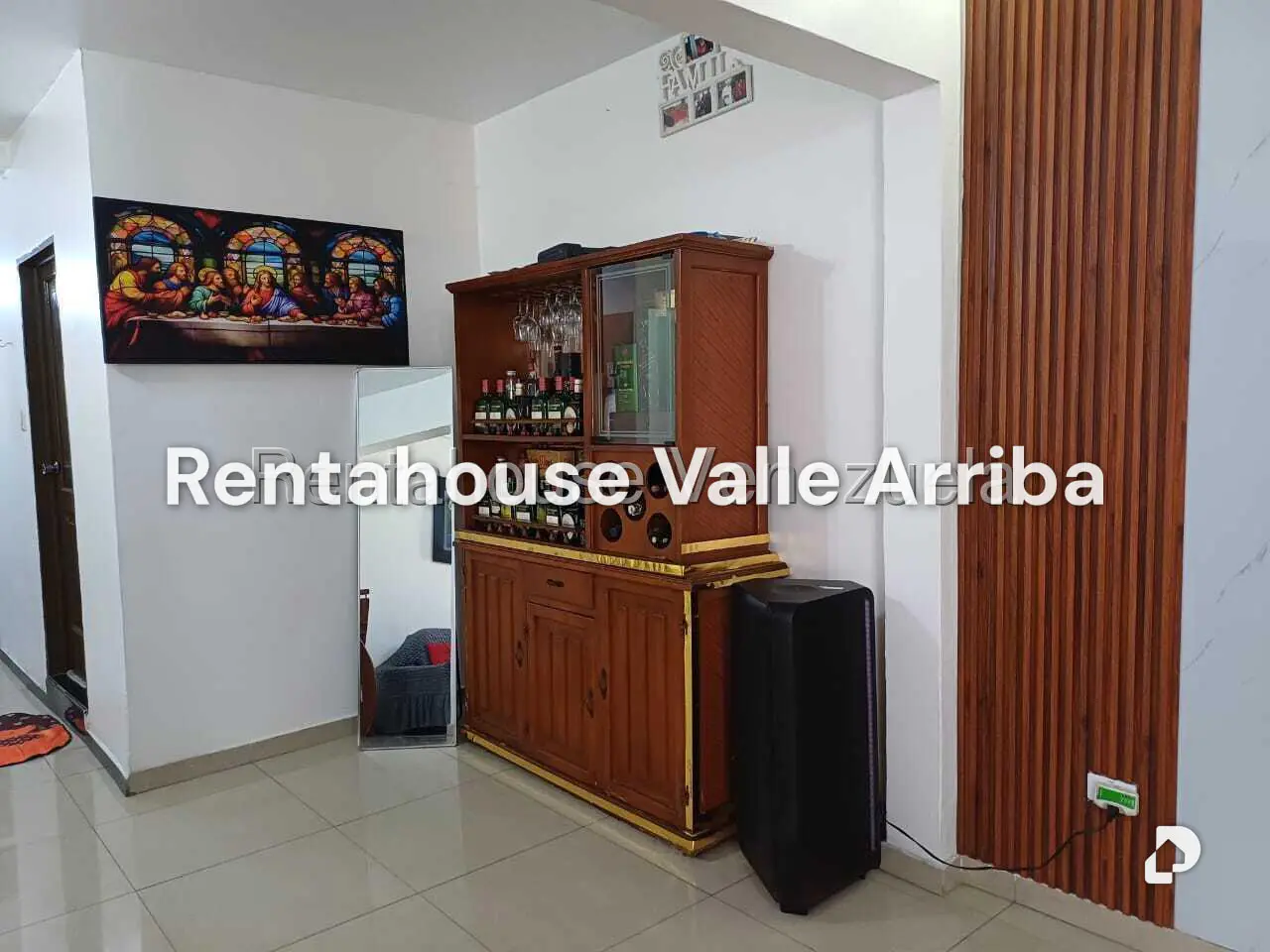 Casa en Catia, Caracas – 27