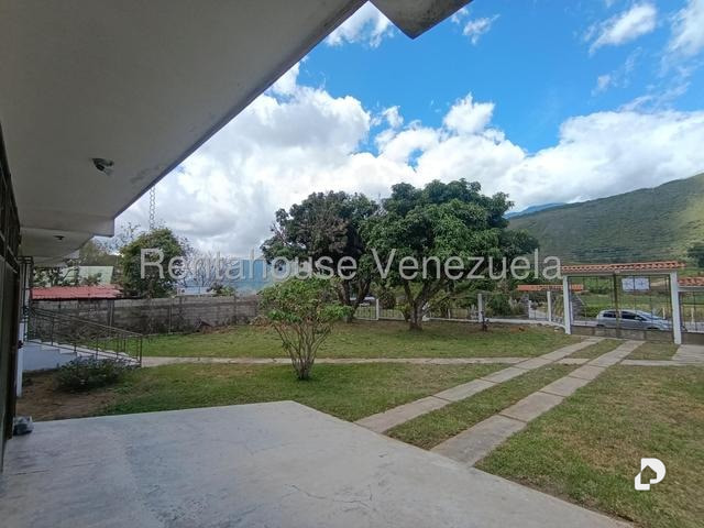 Casa en Sector El Volcan- La Playa, Tovar – 5