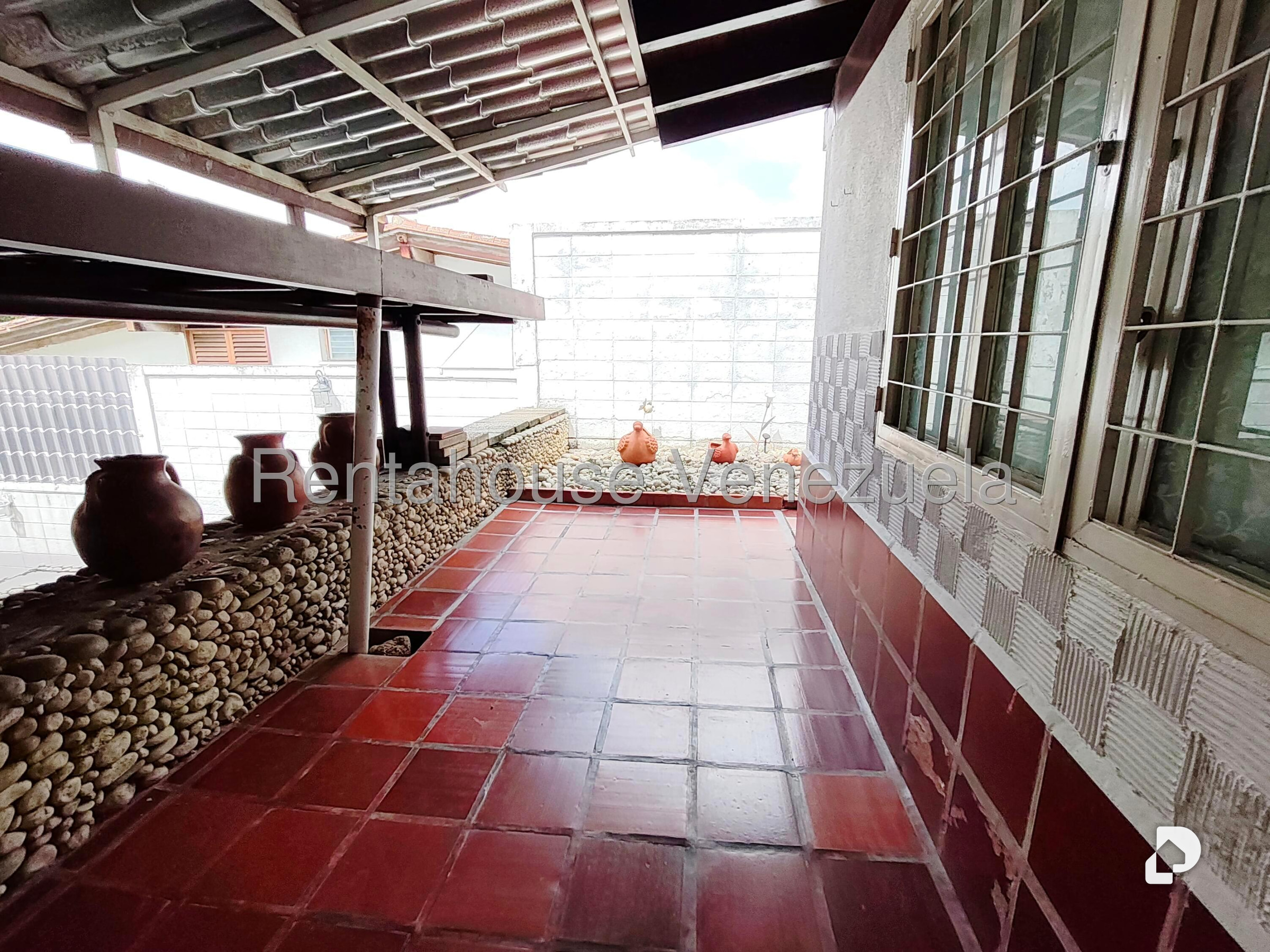 Casa en Prados del Este, Caracas – 13