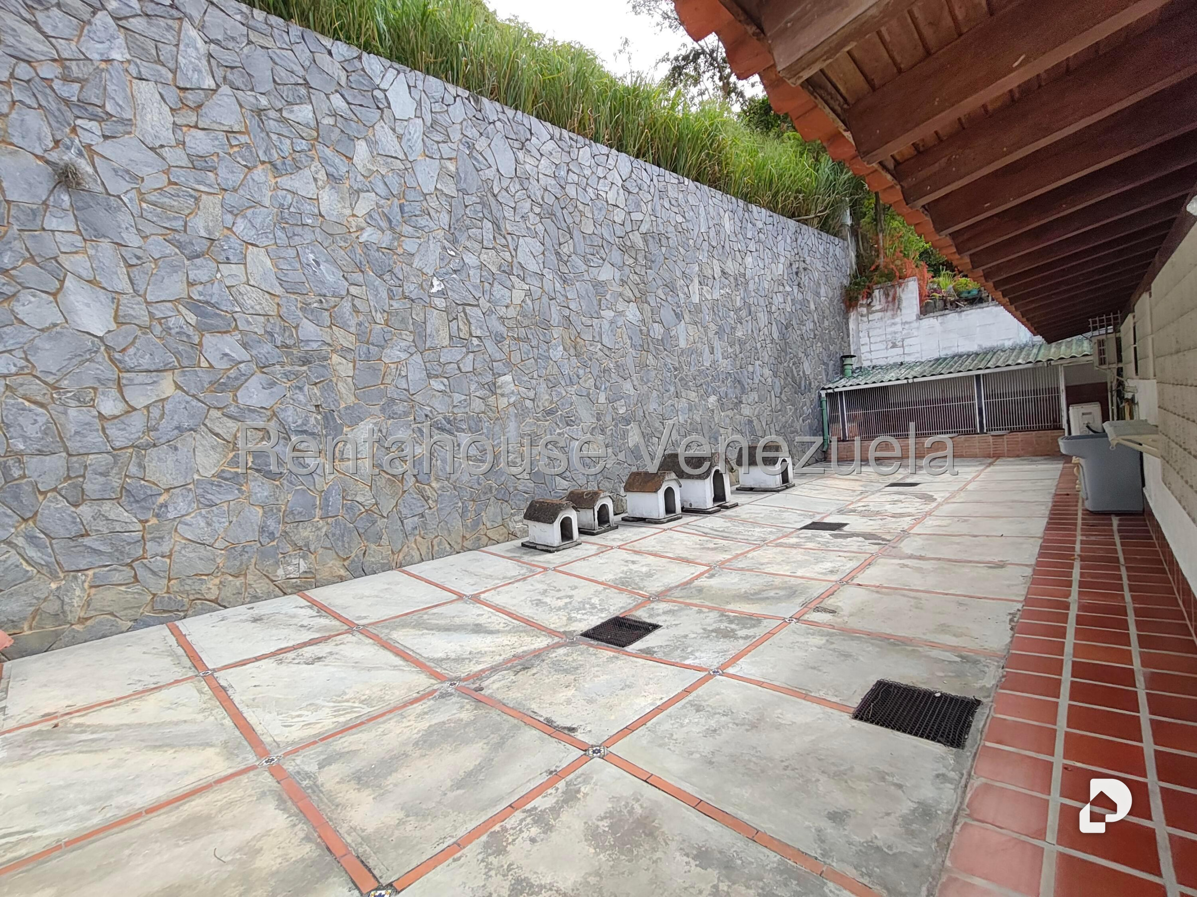 Casa en Prados del Este, Caracas – 15