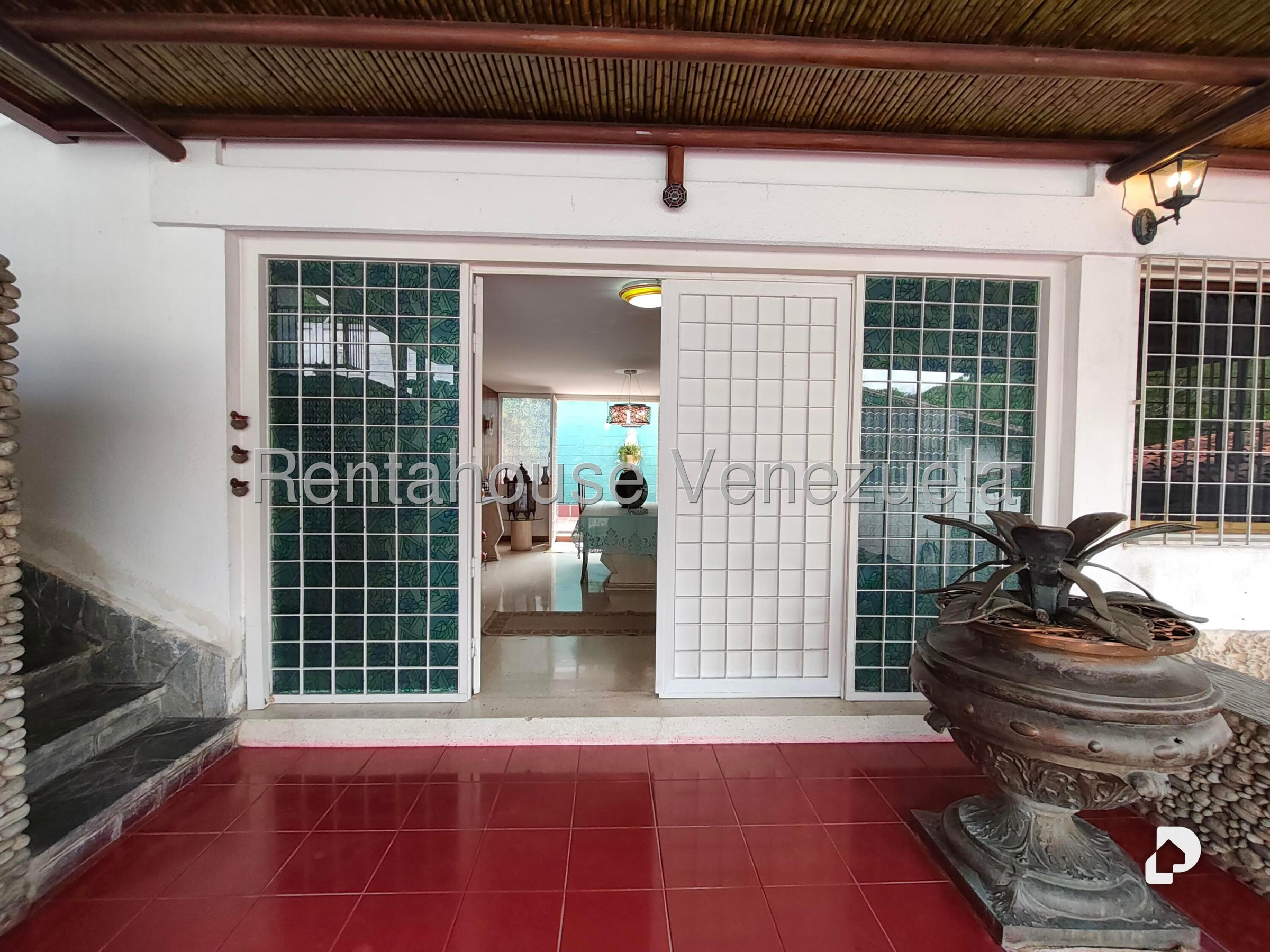 Casa en Prados del Este, Caracas – 19