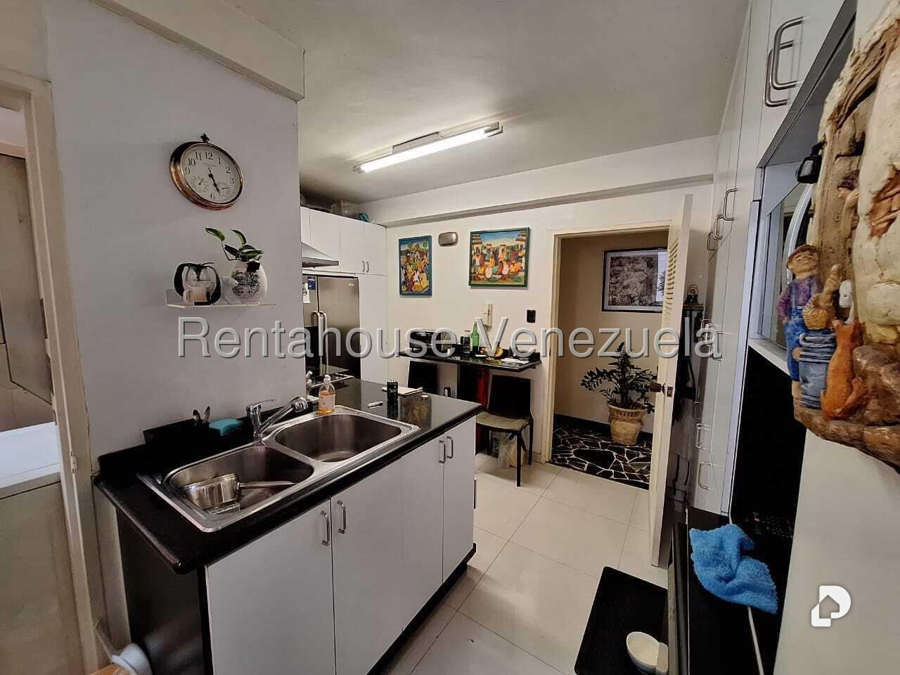 Apartamento en Campo Alegre, Caracas – 10