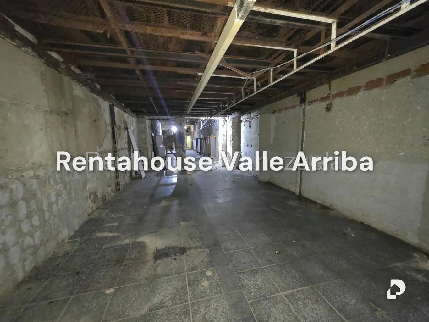 Local comercial en Parroquia Catedral, Caracas – 20