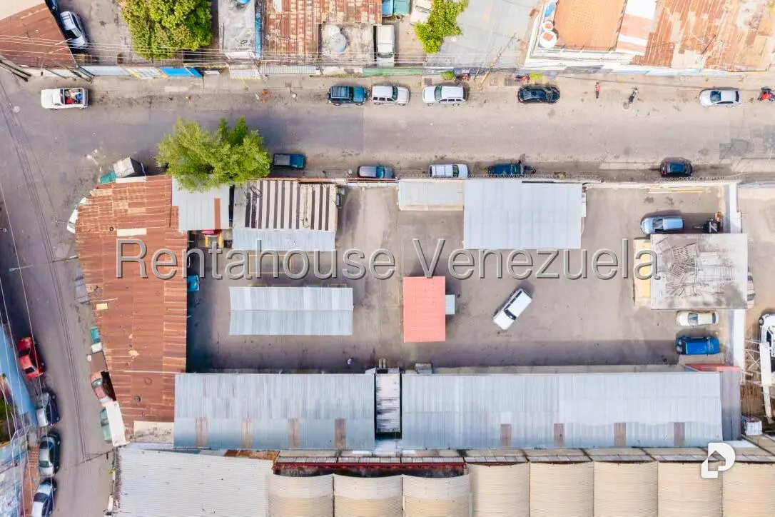 Local comercial en Guaicay, Caracas – 9