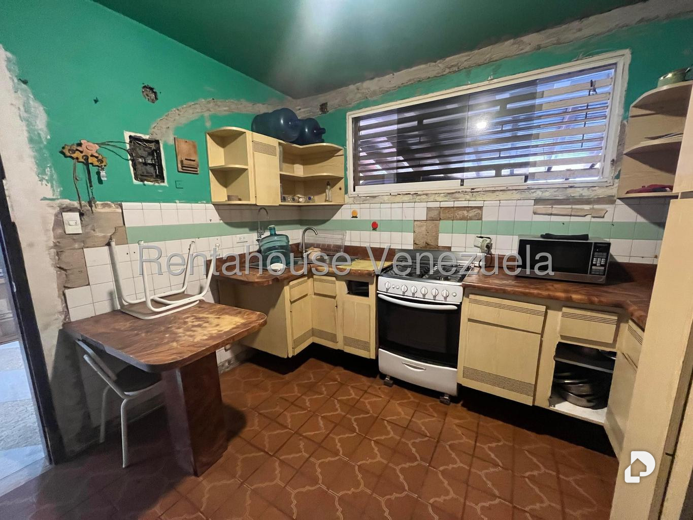 Casa en La California Sur, Caracas – 4