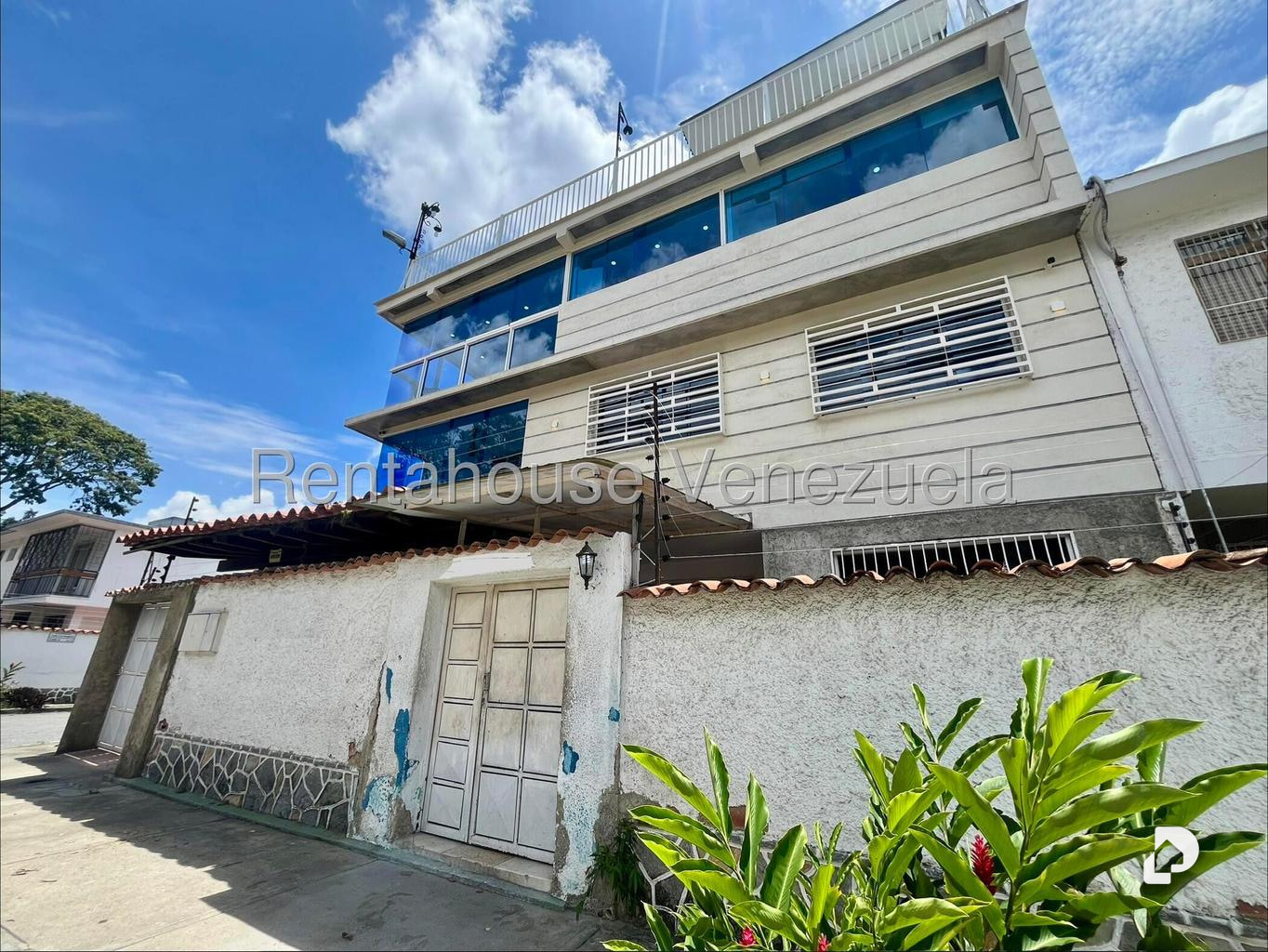 Casa en La California Sur, Caracas – 1