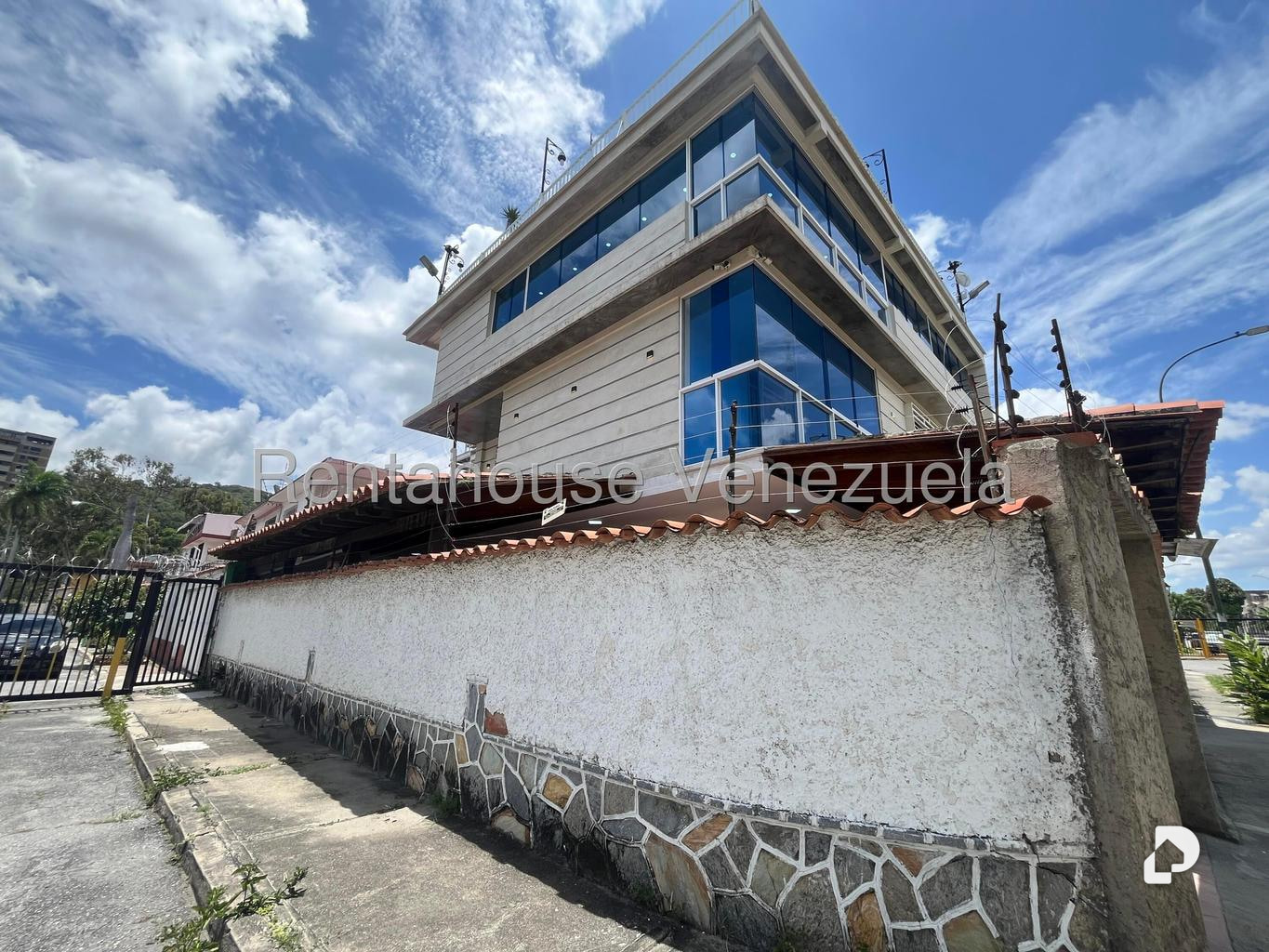 Casa en La California Sur, Caracas – 2