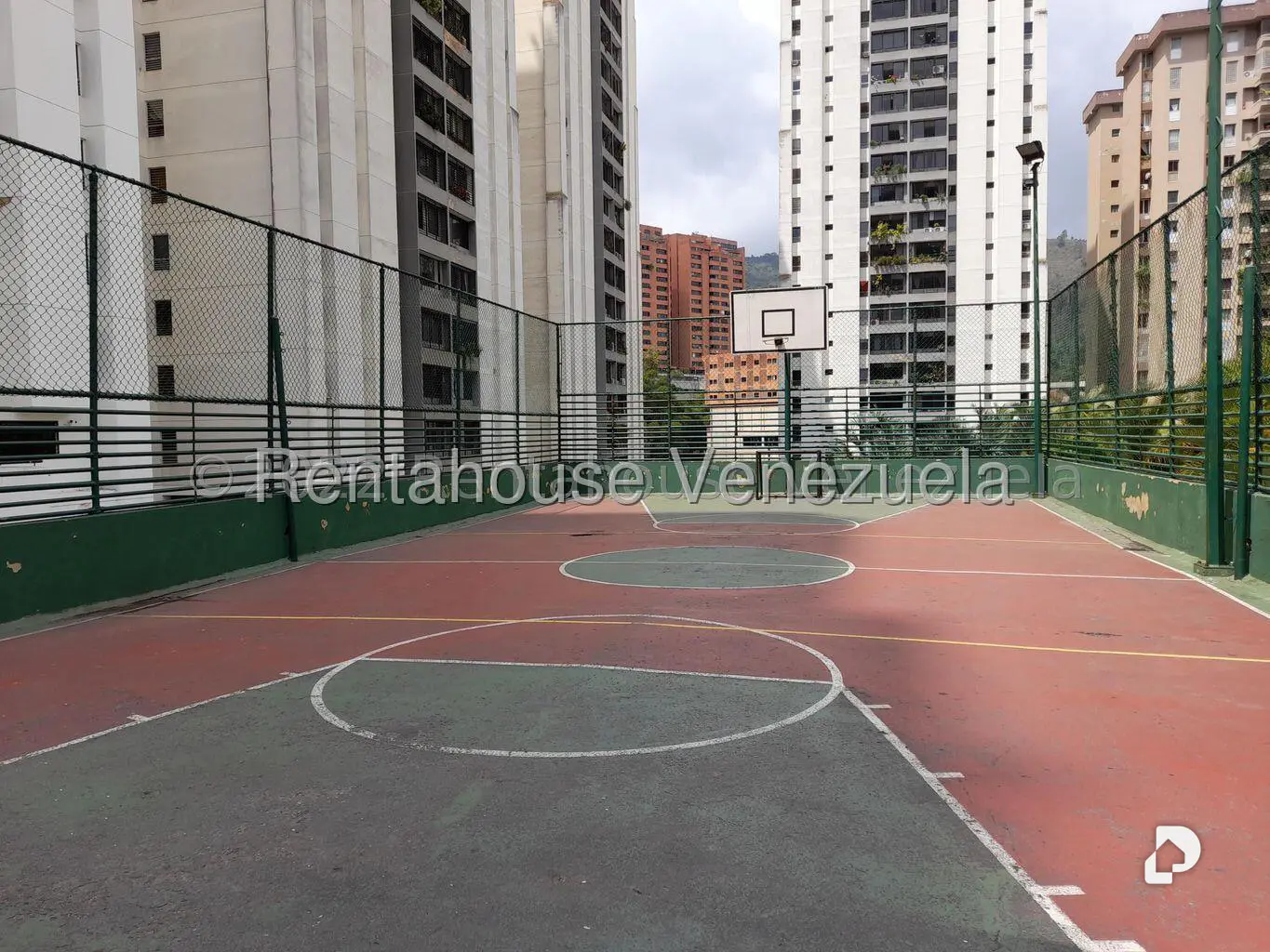 Apartamento en El Cigarral, Caracas – 20