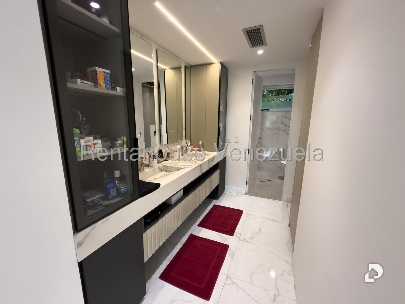 Apartamento en Campo Alegre, Caracas – 18