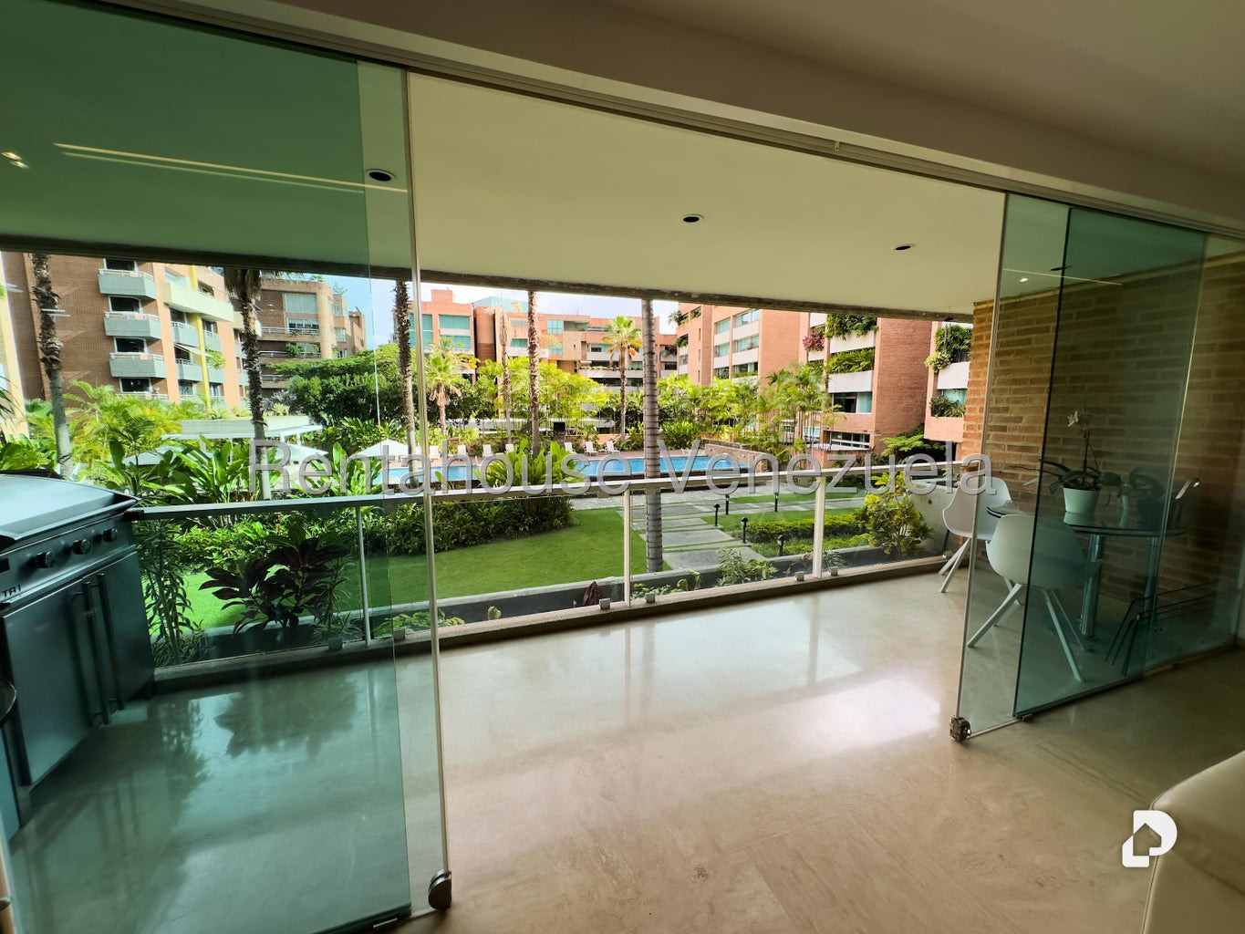 Apartamento en Campo Alegre, Caracas – 9