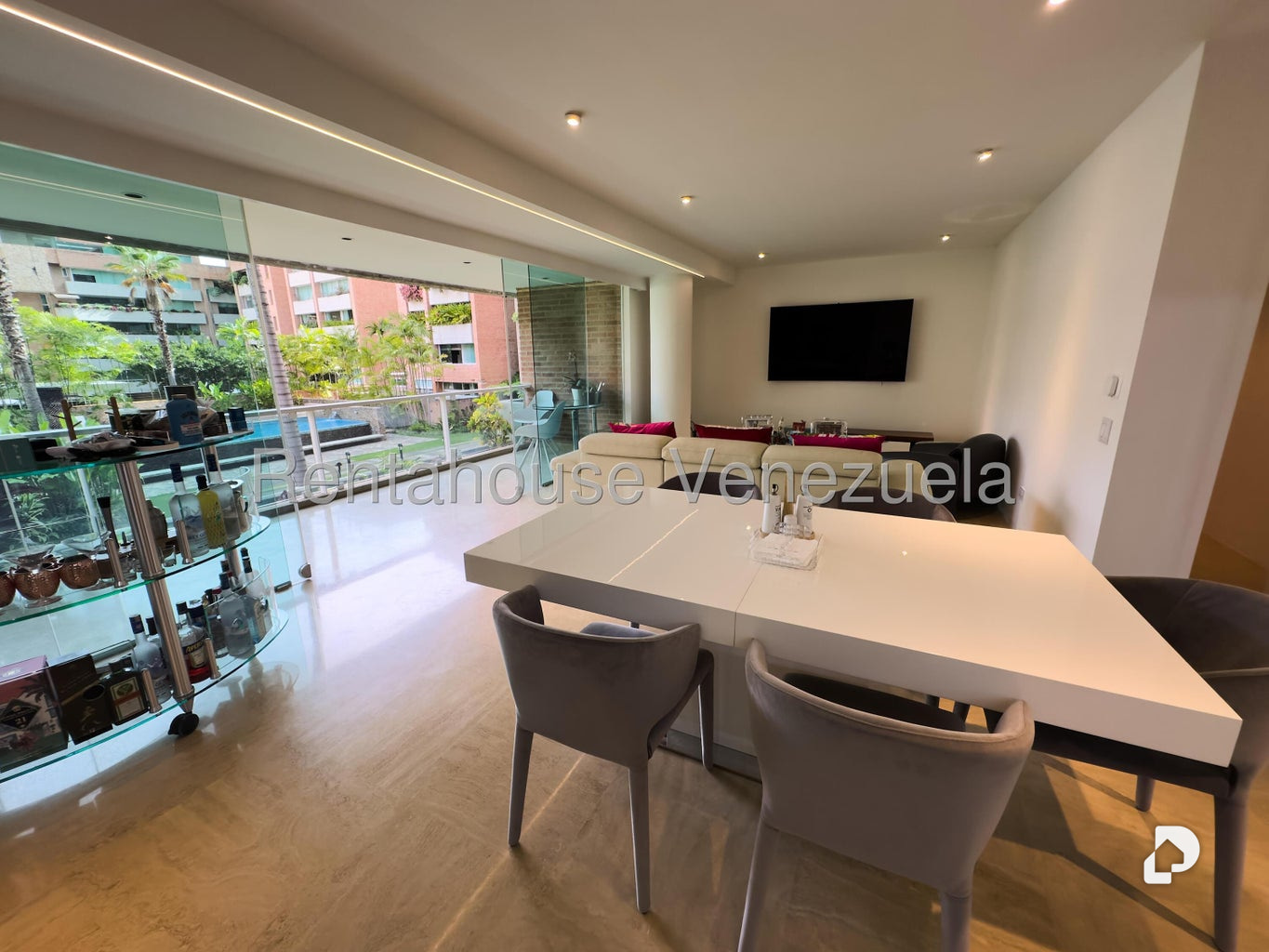 Apartamento en Campo Alegre, Caracas – 1
