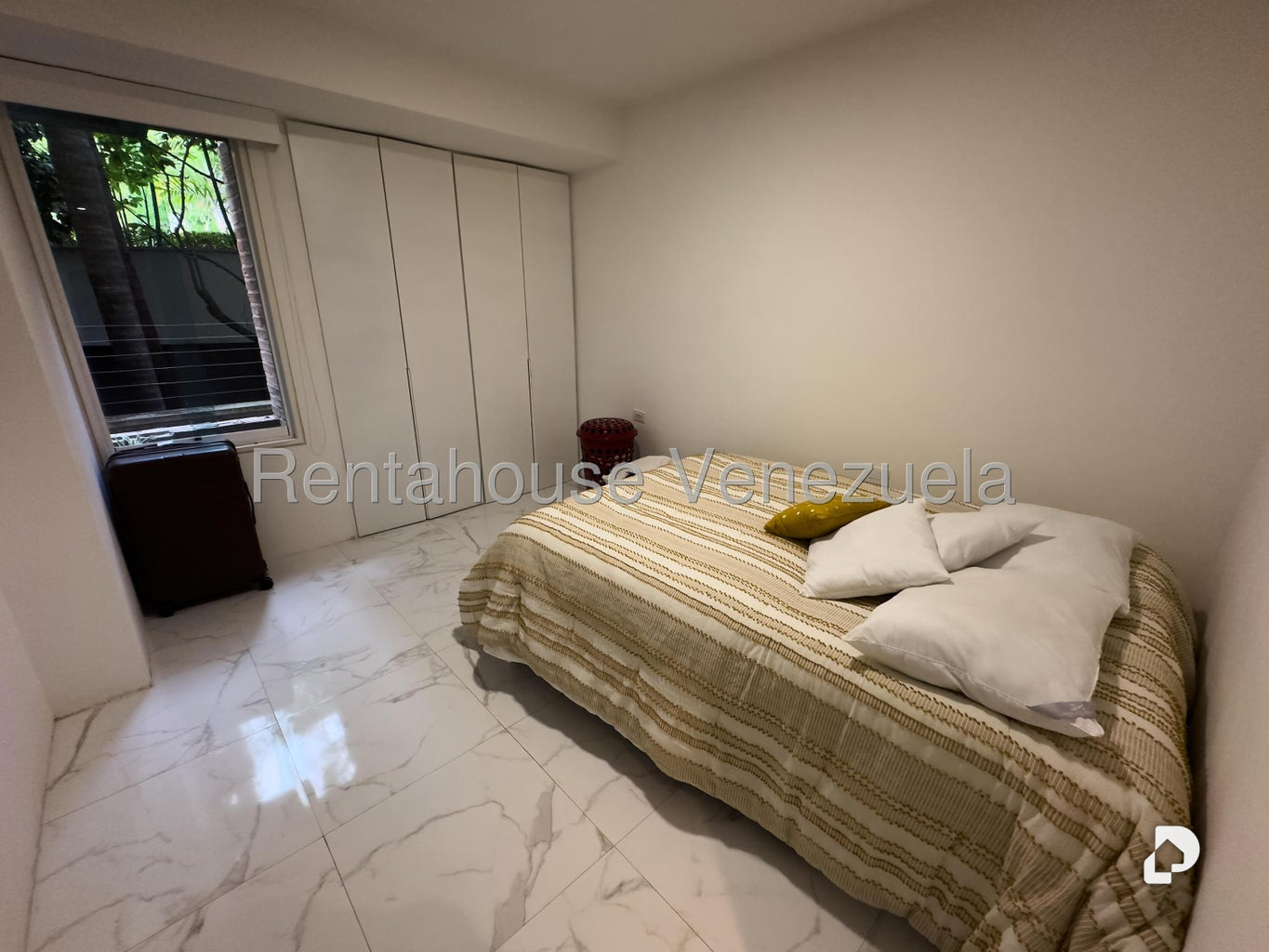 Apartamento en Campo Alegre, Caracas – 23